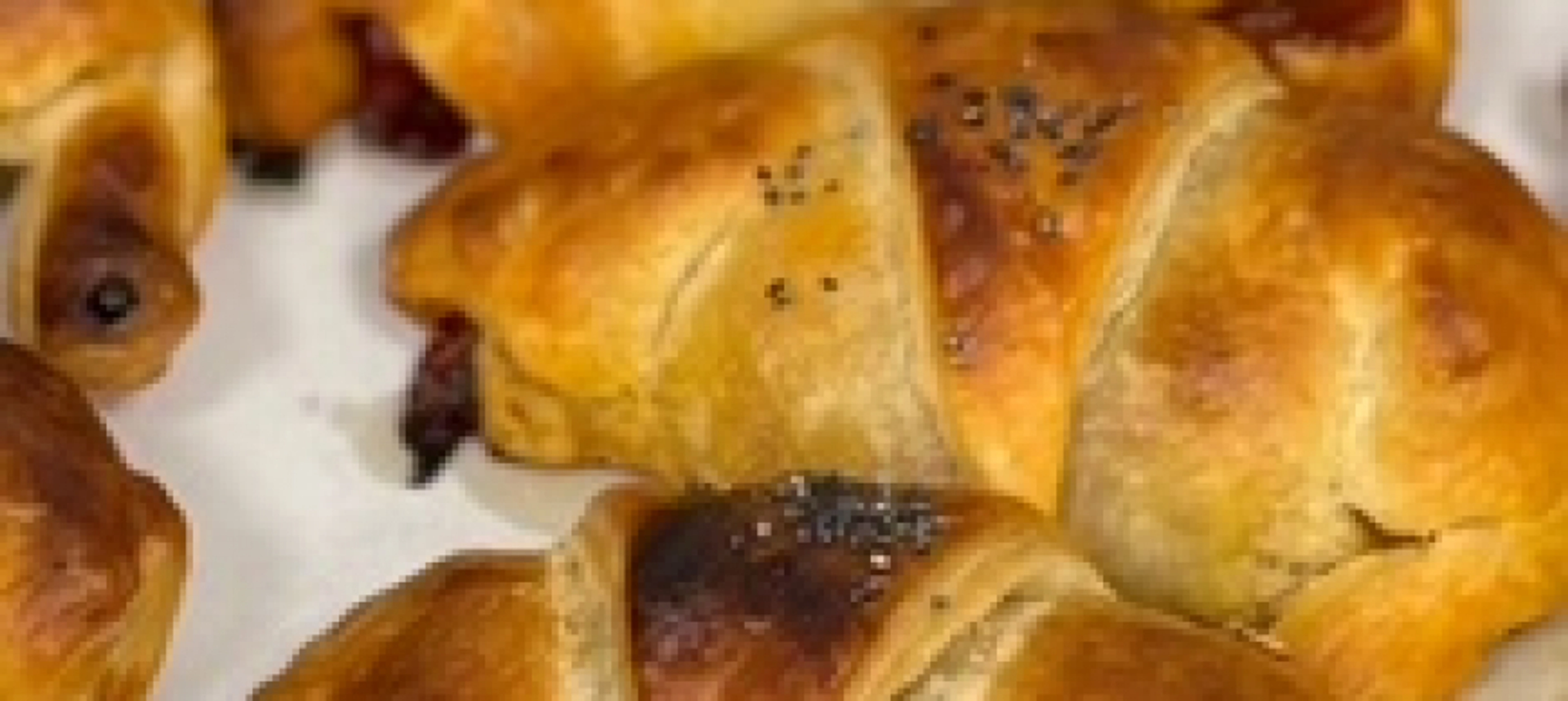 CROISANTS RELLENOS DE PIMIENTOS CARAMELIZADOS Y QUESO GORGONZOLA