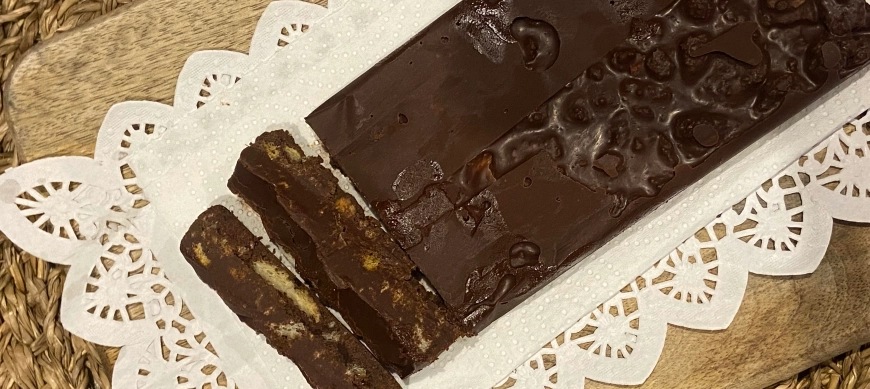 TORRÓ DE XOCOLATA AMB PA TORRAT OLI I SAL