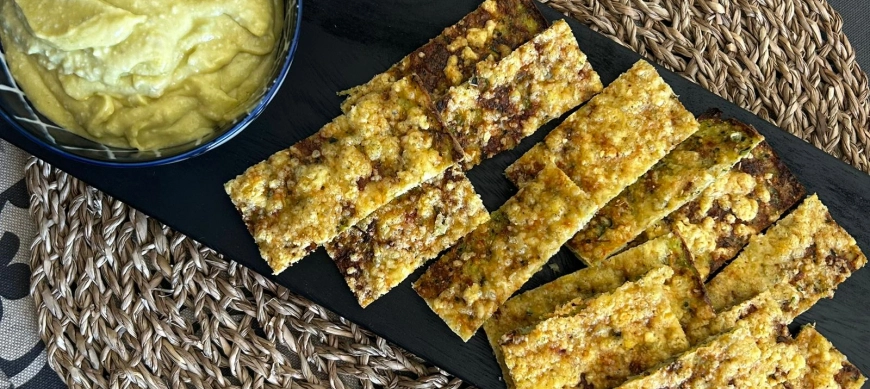 Crackers de Verdures amb Falsa maionesa d'alvocat