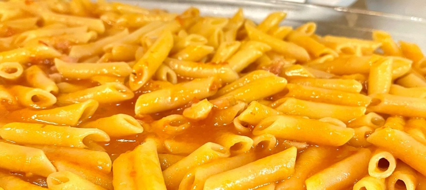 RECEPTA PER FER AMB NENS: MACARRONS AMB XORIÇO