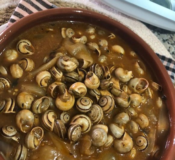 Caracolillos en salsa